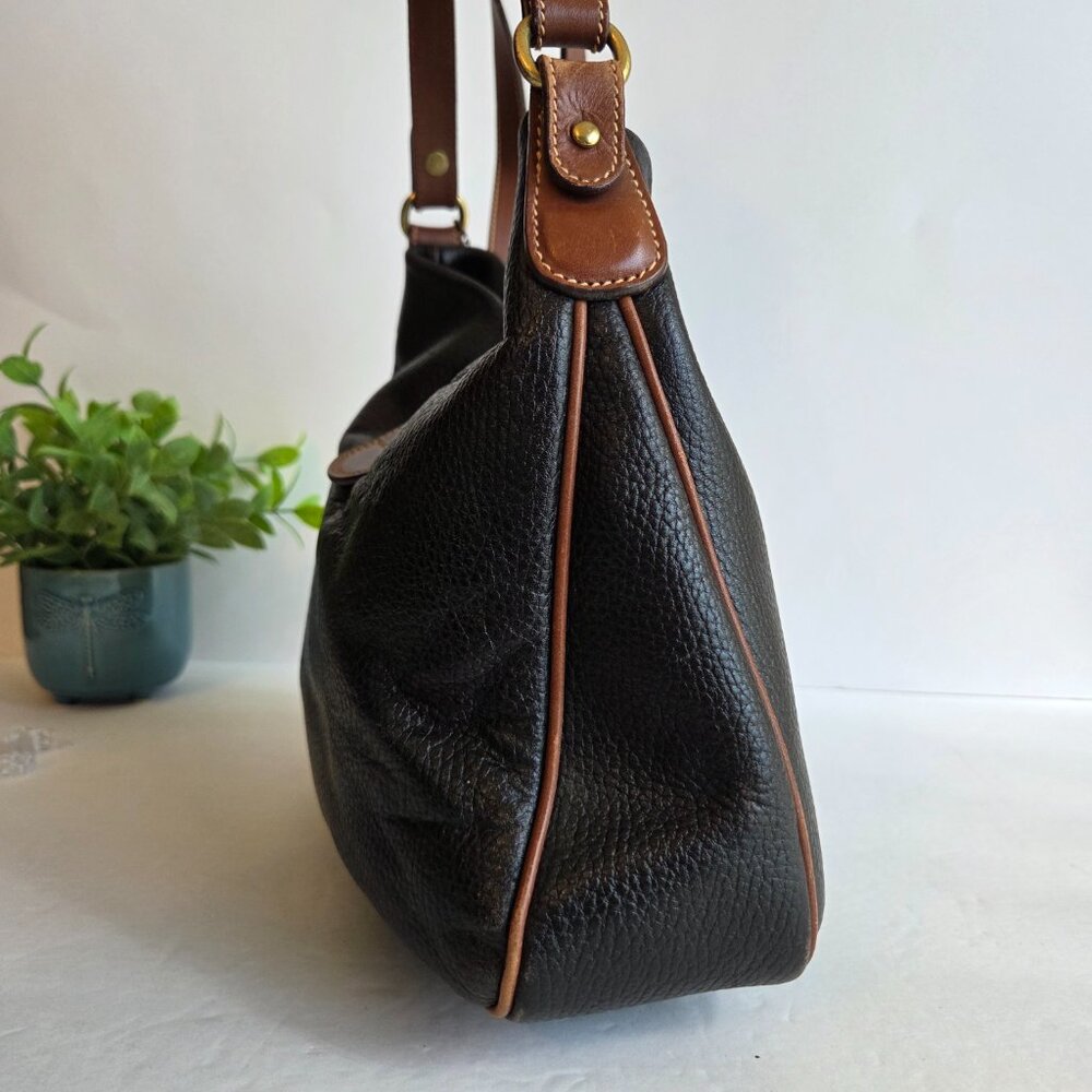 EUC Vintage Coach Sheridan Savannah Hobo (#4222) in Black with Tan Trim - Picture 2 of 13